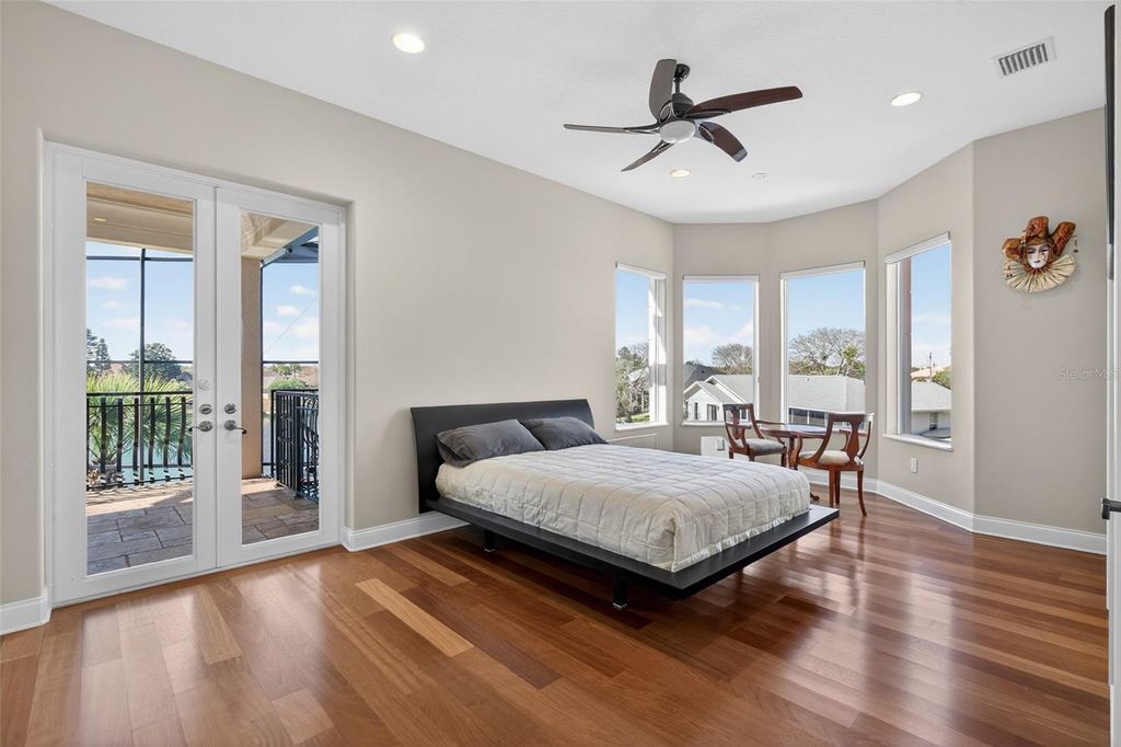 Image 55 of property listing at 12 CRAIN COURT, Palm Coast, FL 32137