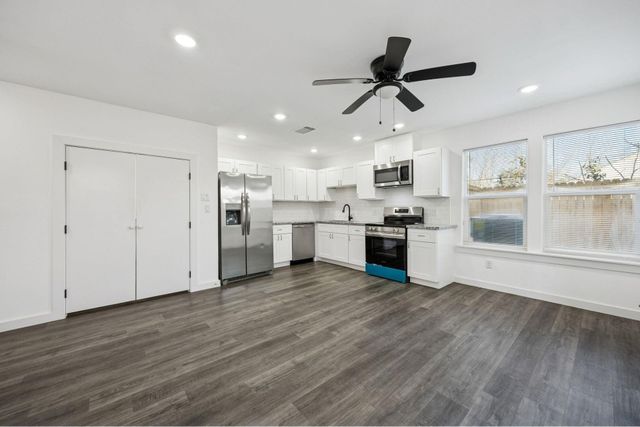 3910 Woolworth Street A, Houston, TX 77026