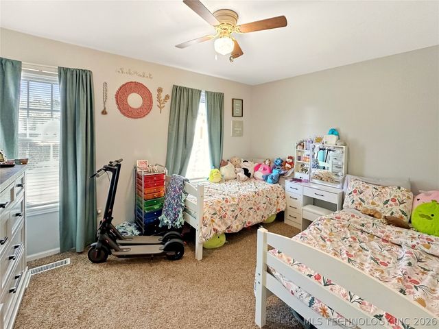 1627 S Locust Avenue, Westville, OK 74965