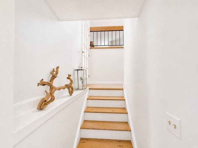 35 Radcliffe Drive, Milford, NH 03055