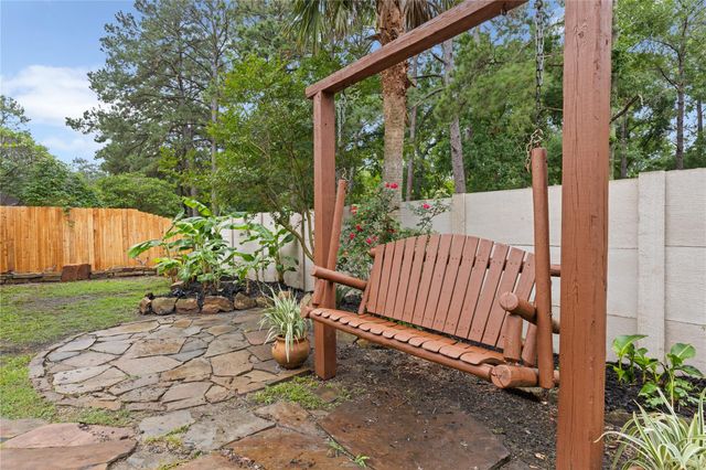 1911 Tawny Oaks Drive, Kingwood, TX 77345