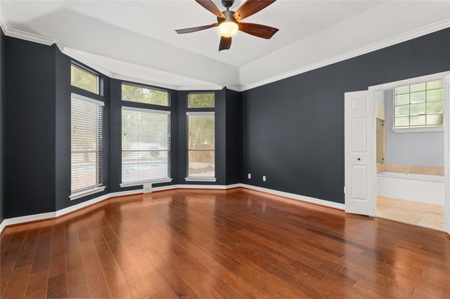 1911 Tawny Oaks Drive, Kingwood, TX 77345