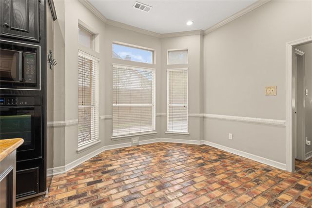 1911 Tawny Oaks Drive, Kingwood, TX 77345