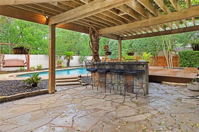 1911 Tawny Oaks Drive, Kingwood, TX 77345