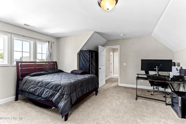 304 Maidstone Drive, Richlands, NC 28574