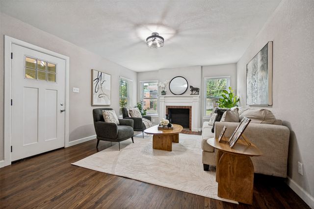 3814 Wendelkin Street, Dallas, TX 75215
