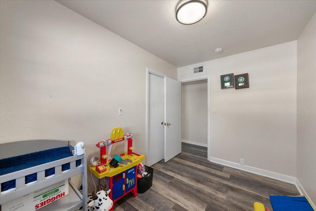 9257 S 94th STREET, Franklin, WI 53132