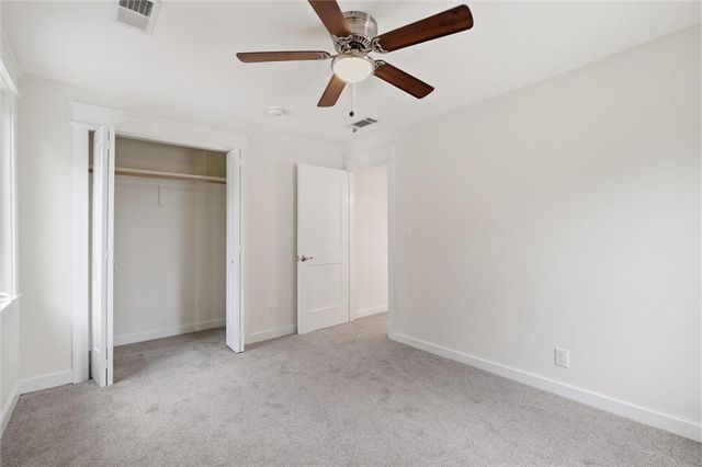 301 Allcutt Avenue, Bonner Springs, KS 66012