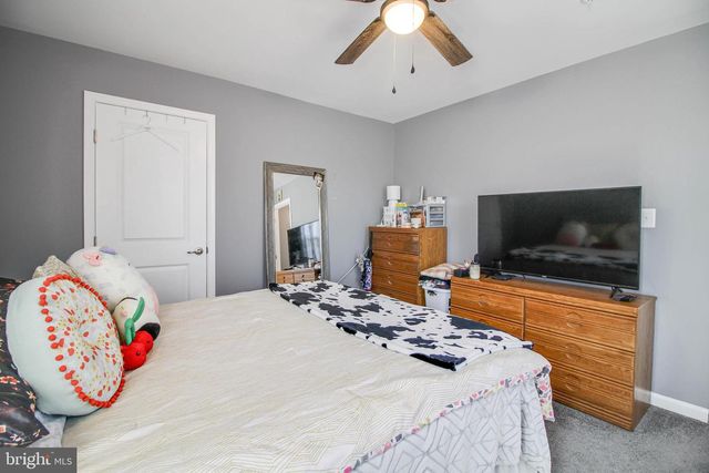 1634 CAPE MAY RD, Essex, MD 21221