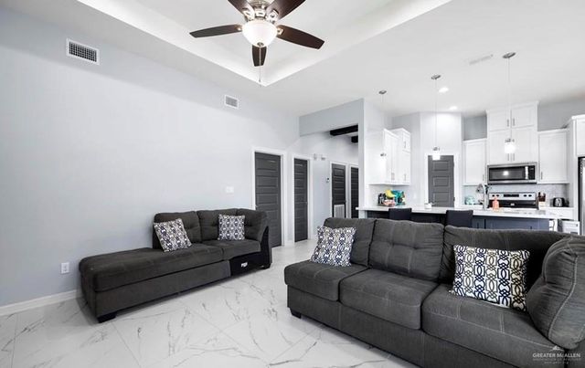 3929 Burr Drive, Edinburg, TX 78542