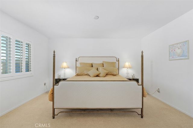 35648 Loggins Court, Winchester, CA 92596