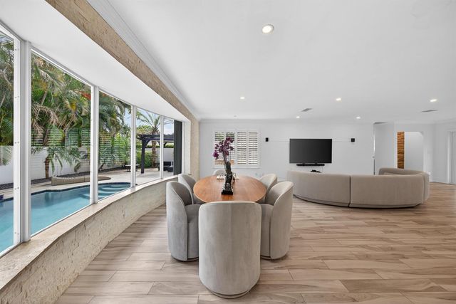 850 W Camino Real, Boca Raton, FL 33486