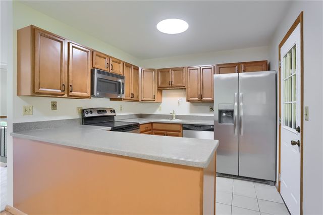 600 Joan Street, Cranberry Twp, PA 16066