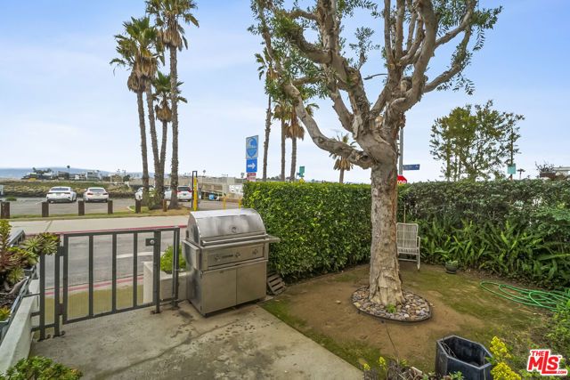 6209 Pacific Avenue 102, Playa Del Rey (los Angeles), CA 90293