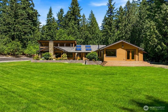 6420 282nd Avenue SE, Issaquah, WA 98027