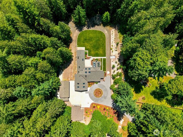 6420 282nd Avenue SE, Issaquah, WA 98027