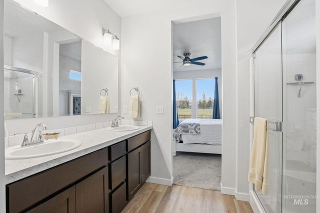 5920 W Hamm Ln, Eagle, ID 83616