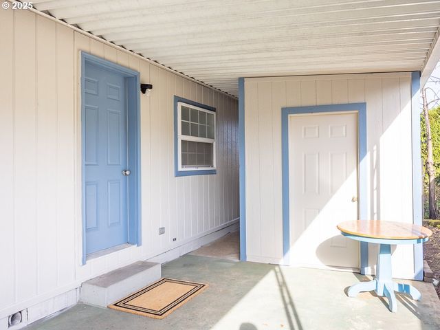 1805 Ne 94TH St 37, Vancouver, WA 98665