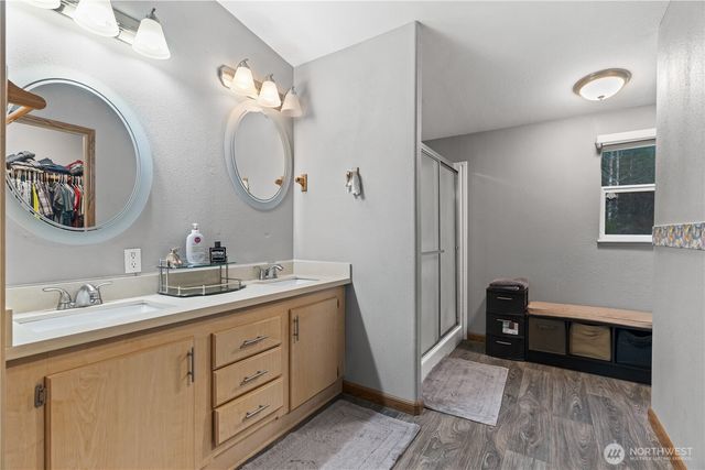 15450 Diaz Place SW, Port Orchard, WA 98367