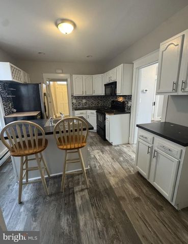 115 CRESTMONT ST, Reading, PA 19611