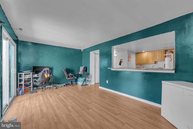 733 MYRTLE AVE, Lindenwold, NJ 08021