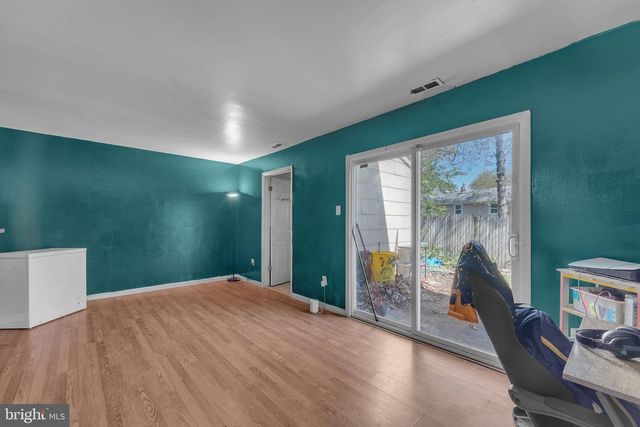 733 MYRTLE AVE, Lindenwold, NJ 08021