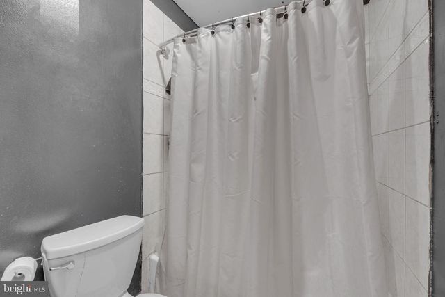 733 MYRTLE AVE, Lindenwold, NJ 08021