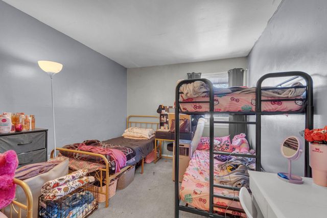 733 MYRTLE AVE, Lindenwold, NJ 08021