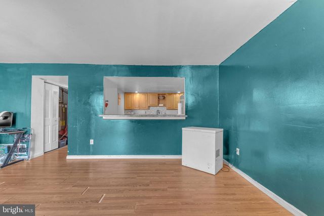 733 MYRTLE AVE, Lindenwold, NJ 08021