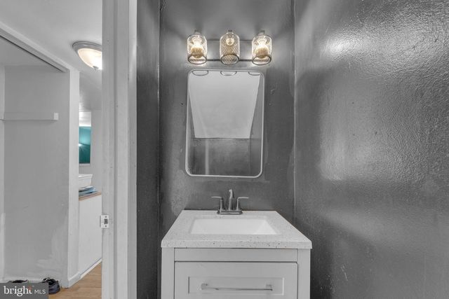 733 MYRTLE AVE, Lindenwold, NJ 08021