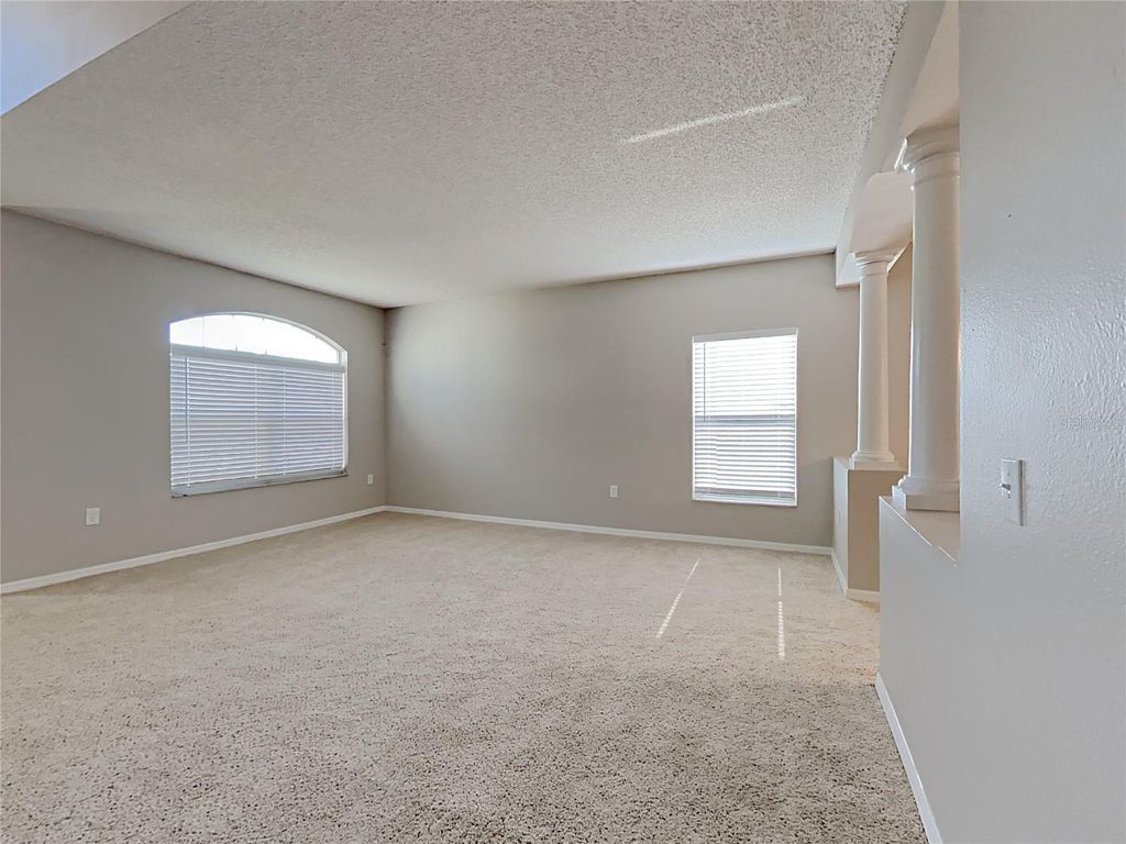 Image 5 of property listing at 1704 PILCHARD DRIVE, Poinciana, FL 34759