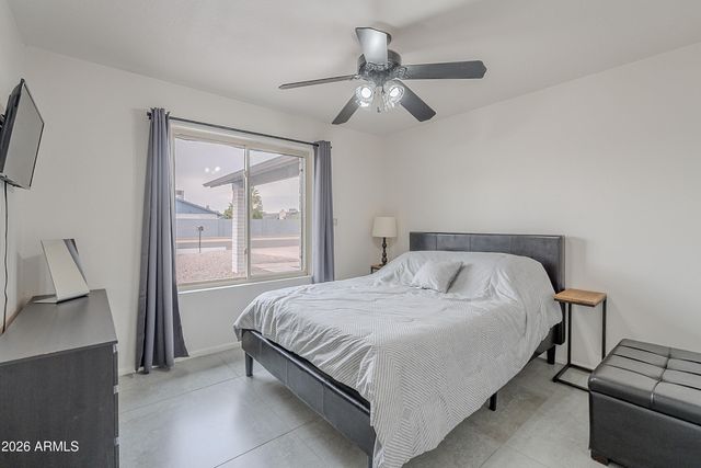 5817 S SIESTA Lane, Tempe, AZ 85283