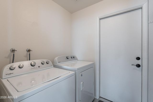 5817 S SIESTA Lane, Tempe, AZ 85283