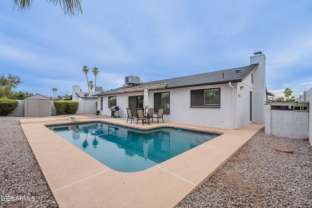 5817 S SIESTA Lane, Tempe, AZ 85283