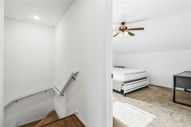 1299 N Sicily Lane, Fayetteville, AR 72704