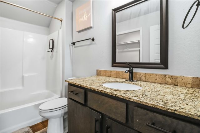 1299 N Sicily Lane, Fayetteville, AR 72704