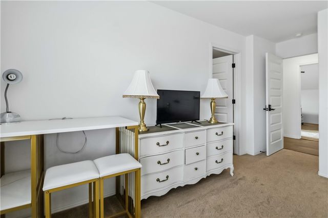 1299 N Sicily Lane, Fayetteville, AR 72704