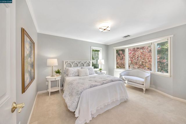 75 Corte Yolanda, Moraga, CA 94556