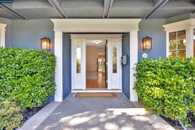 75 Corte Yolanda, Moraga, CA 94556