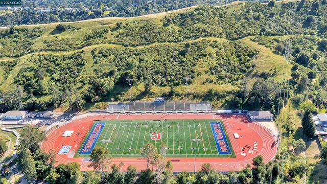 75 Corte Yolanda, Moraga, CA 94556