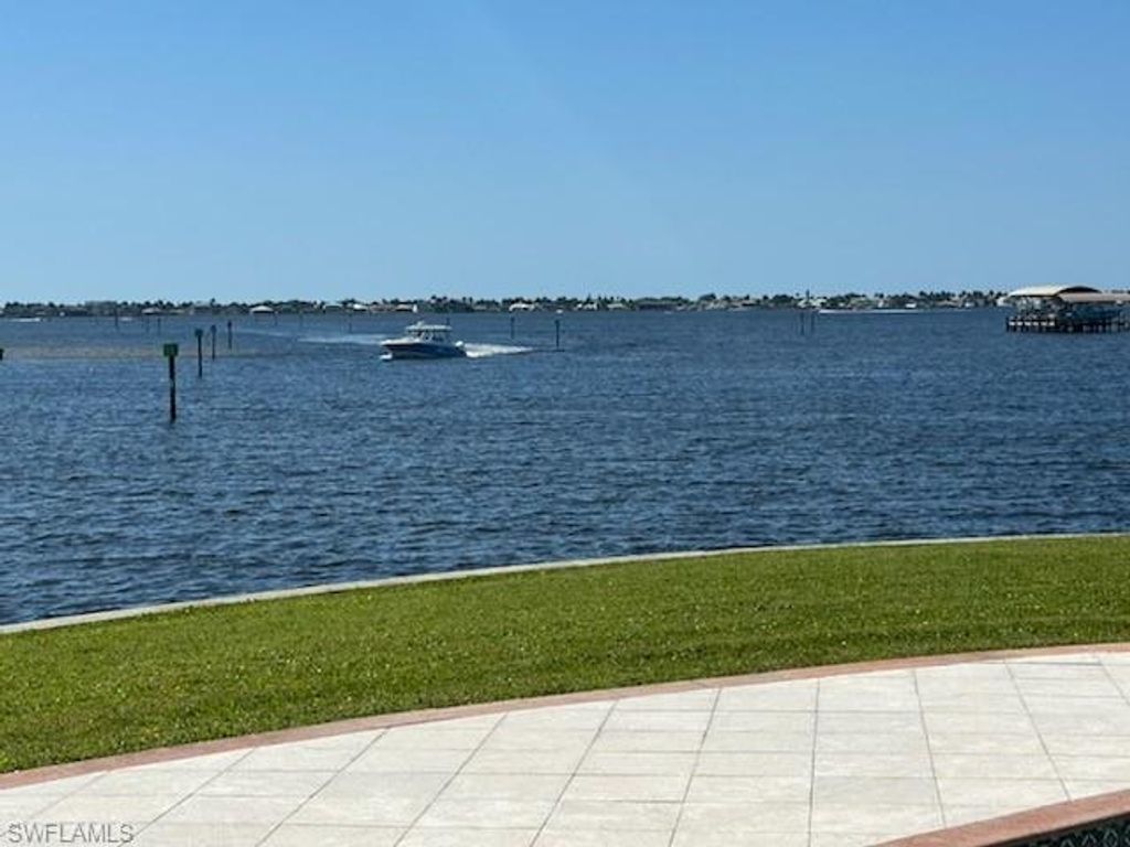 866 Cal Cove DR, FORT MYERS, FL 33919 — photo 5