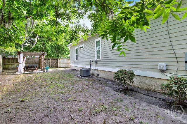3103 Harris Street, Savannah, GA 31404