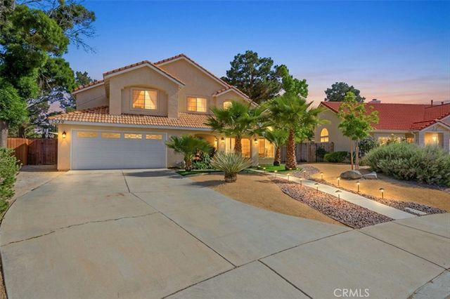 3020 Willowbrook, Palmdale, CA 93551