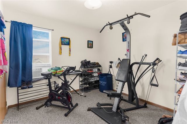 611 Sherwood Avenue, Youngstown, OH 44511