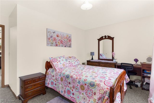 611 Sherwood Avenue, Youngstown, OH 44511