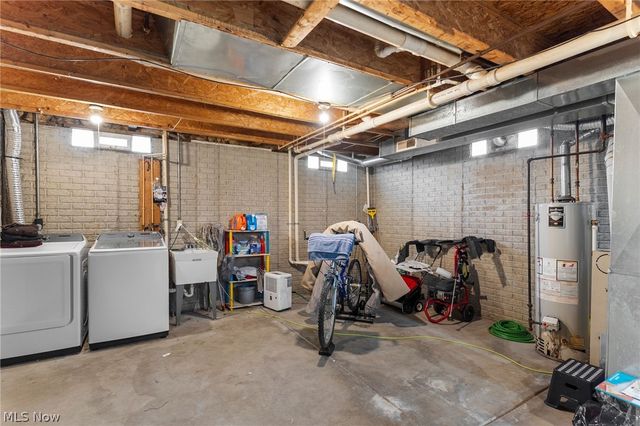 611 Sherwood Avenue, Youngstown, OH 44511