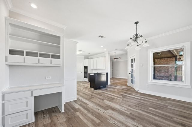 867 Durning Road, Van Alstyne, TX 75495