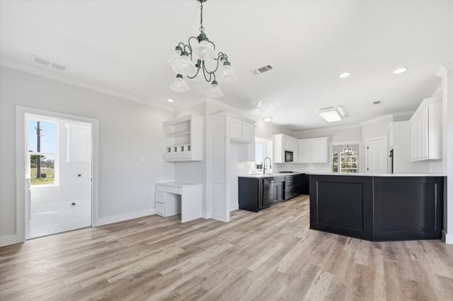 867 Durning Road, Van Alstyne, TX 75495