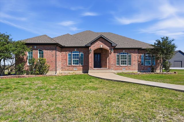 867 Durning Road, Van Alstyne, TX 75495