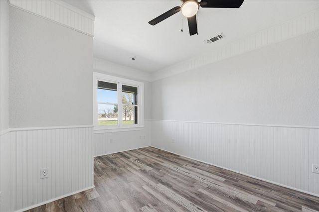 867 Durning Road, Van Alstyne, TX 75495